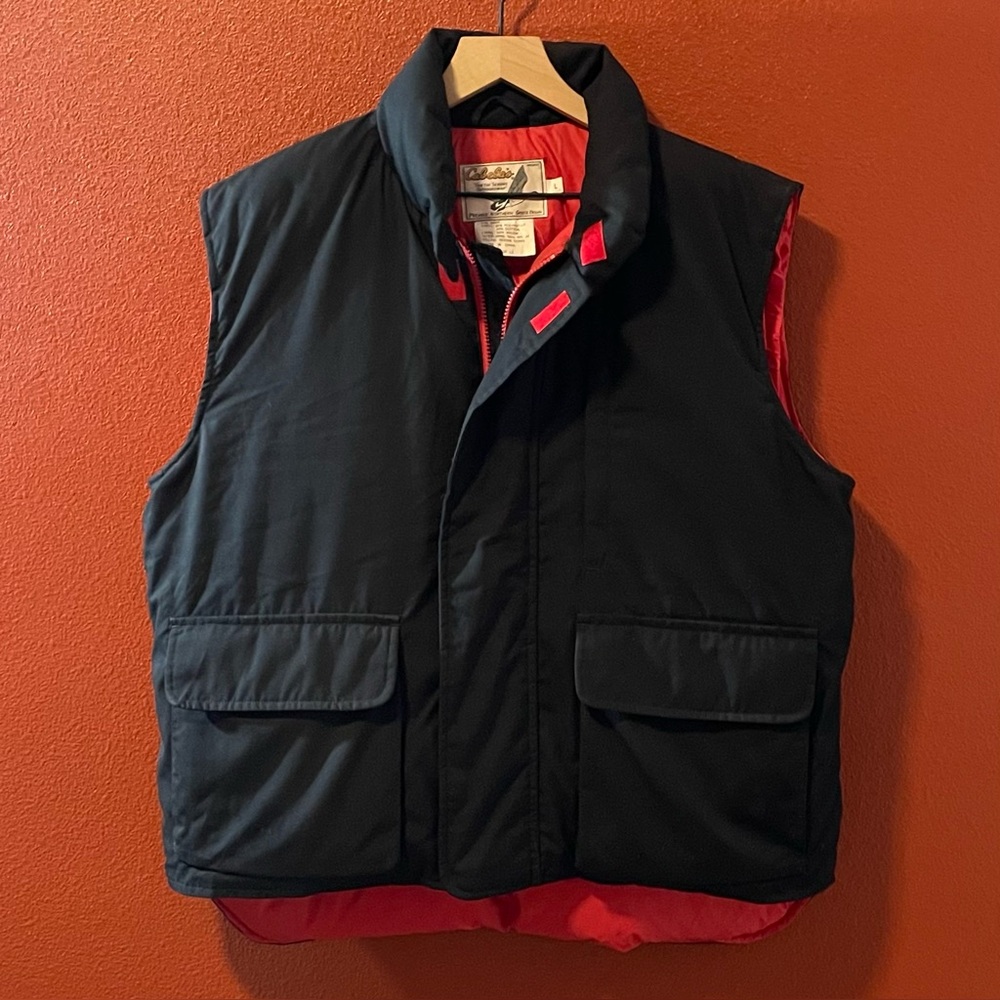 Cabelas Men’s Premier Northern Goose Down Black & Red Puffer Hunting Vest Coat